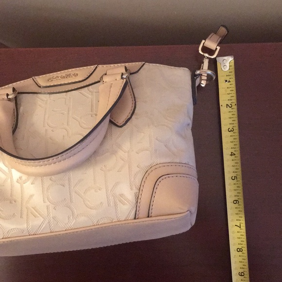 Calvin Klein Crossbody Purse - Picture 8 of 8